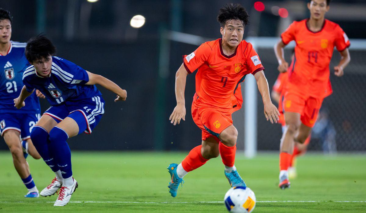 乐鱼官方网站-U17亚洲杯一夜之间，2队出线+2队出局！中国队0分垫底，又要算分